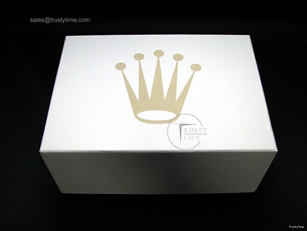 0816 Effortless ROLBOX002 – Rolex 2006 Edition Box and Papers 845